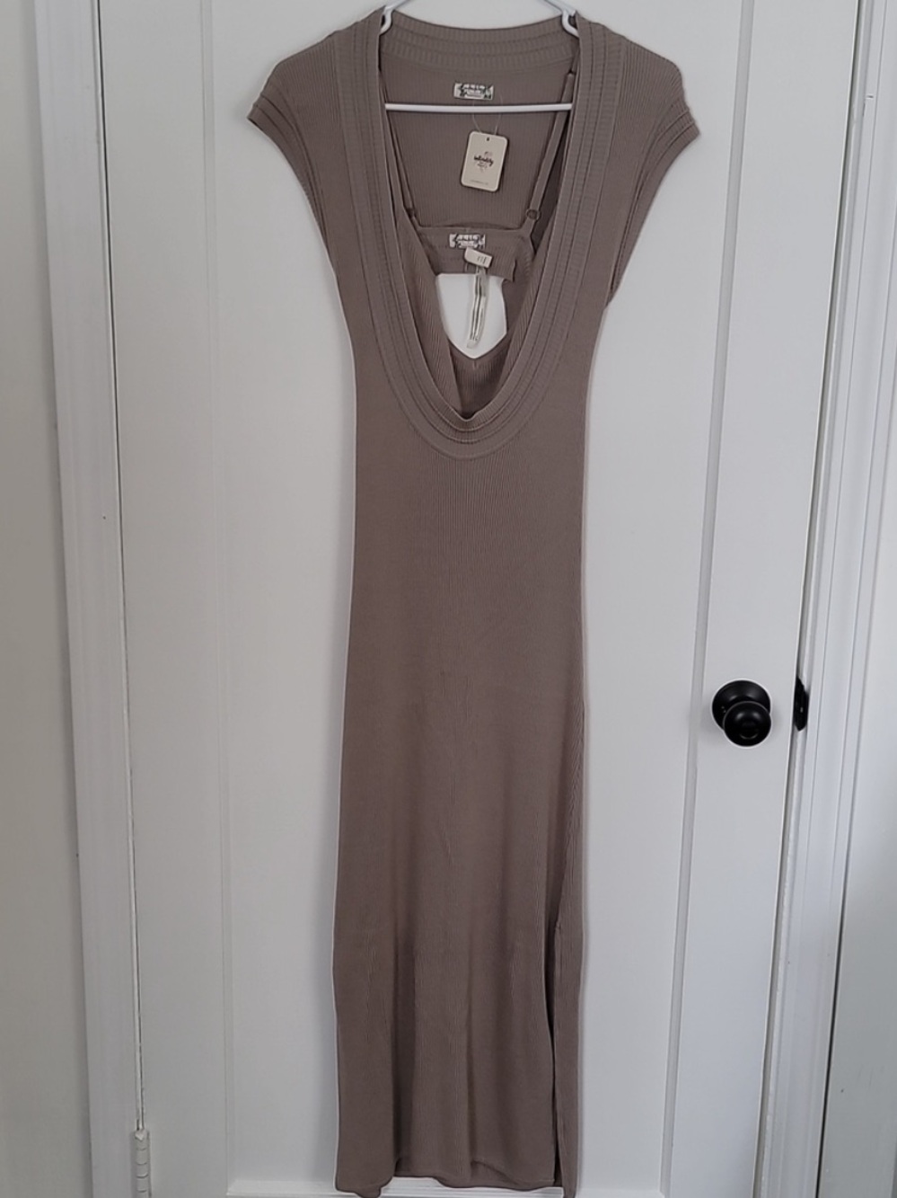 FREE PEOPLE Deep Scoopneck Dress w/Bralette